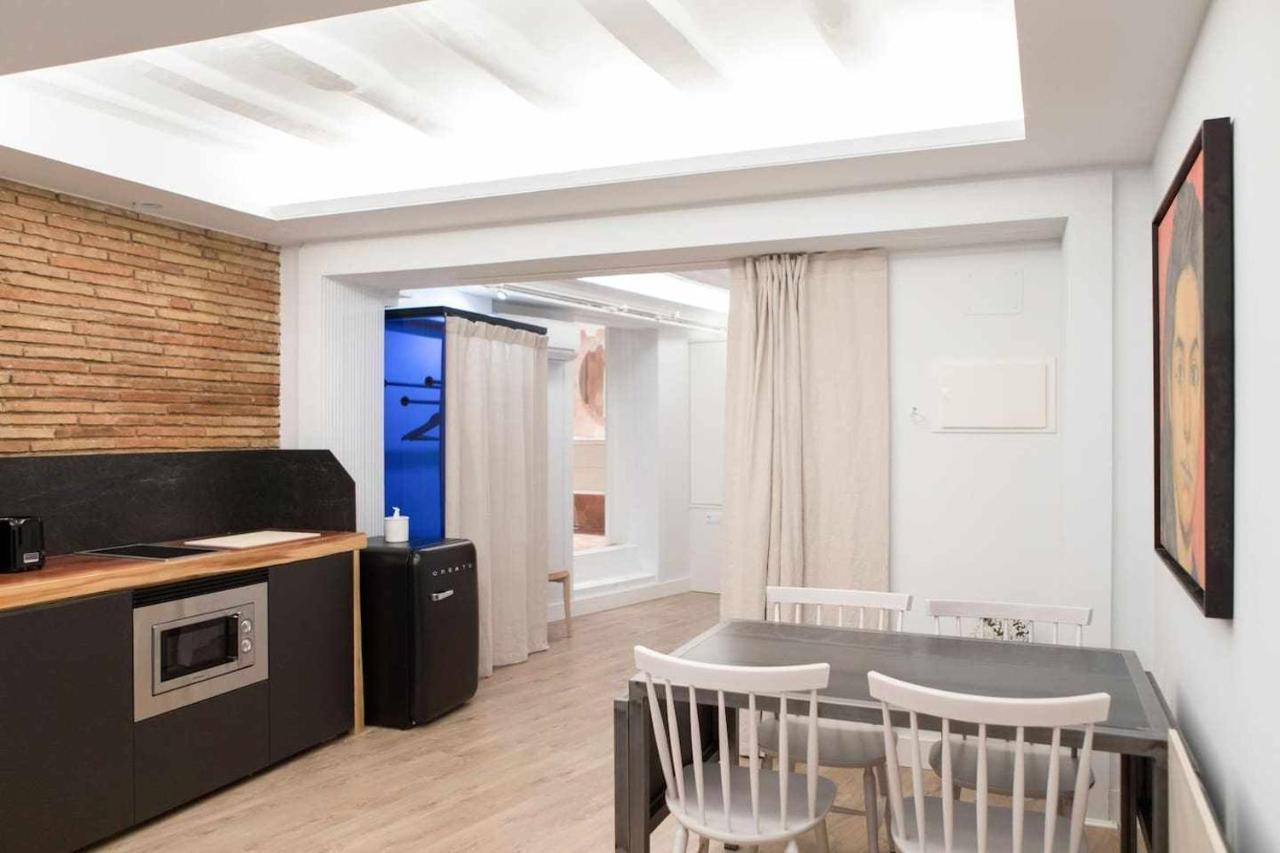 Esencia Del Casco Antiguo Apartment Logrono Ngoại thất bức ảnh